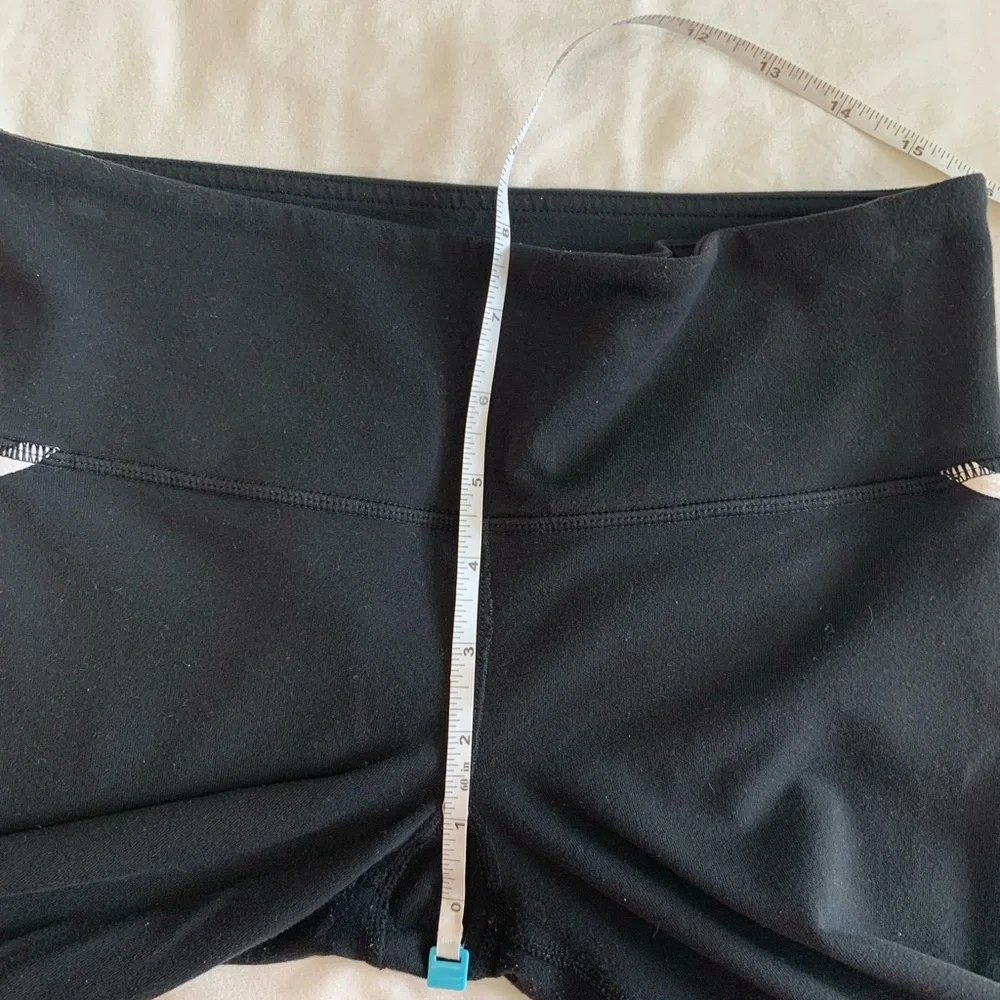 lululemon Black Leggings with White Trim - Picture 11 of 16